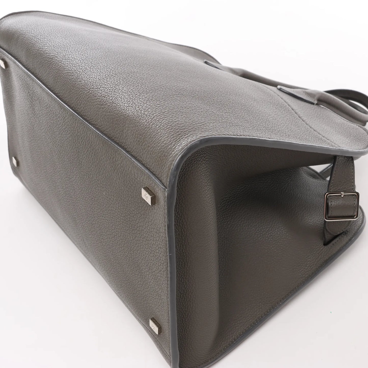 The Row Soft Margaux 15 Lederhandtasche in Grau