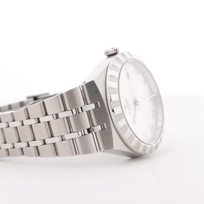Tudor Royal 28500 6P37051 SS SS AT Uhr mit silbernem Zifferblatt