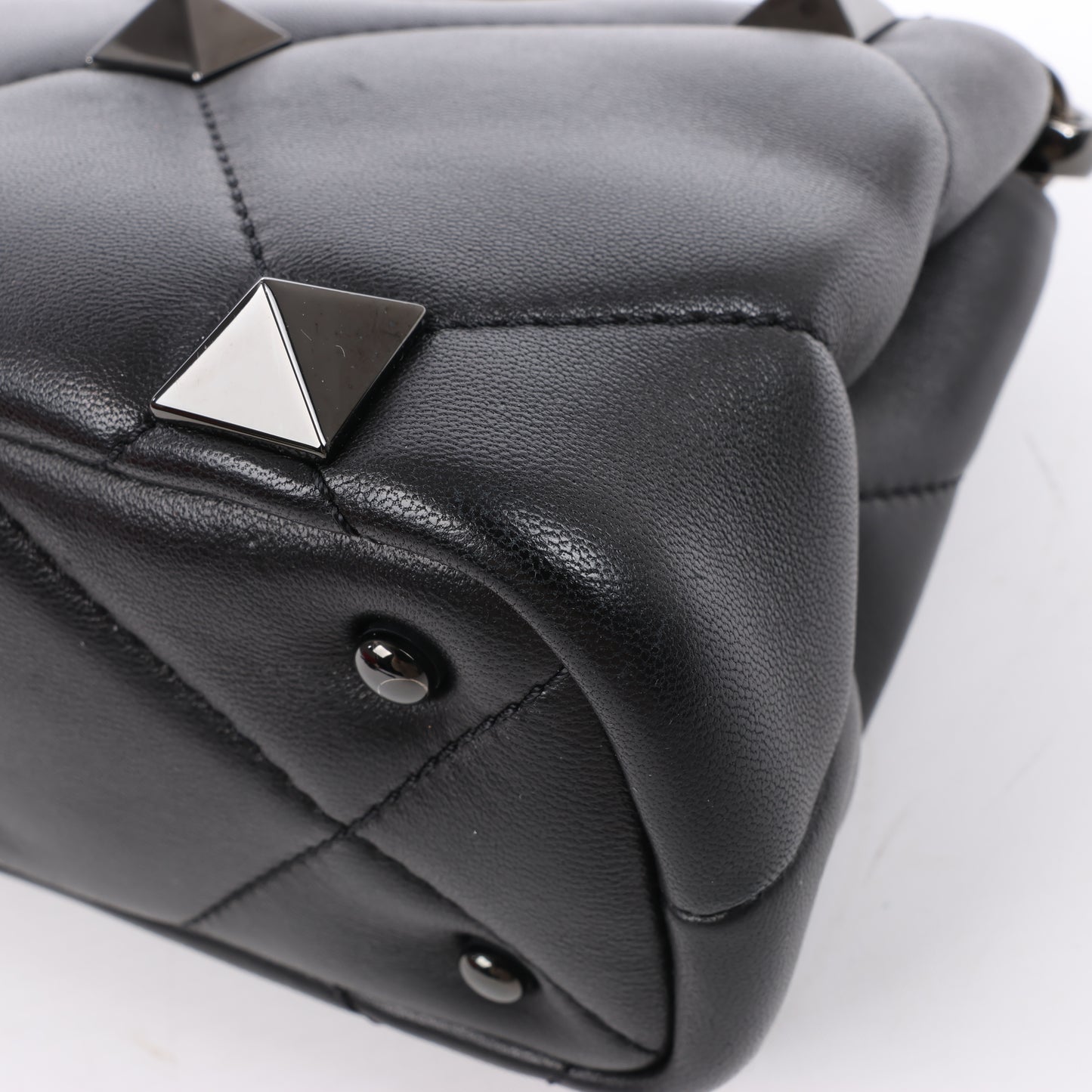 Valentino Garavani – Roman Studs – 3-Wege-Schultertasche aus schwarzem Leder