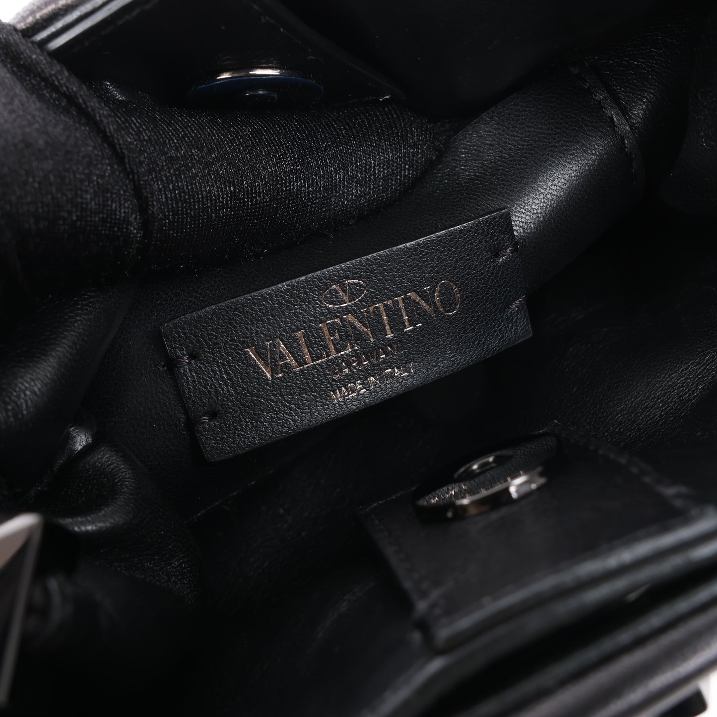 Valentino Garavani – Roman Studs – 3-Wege-Schultertasche aus schwarzem Leder