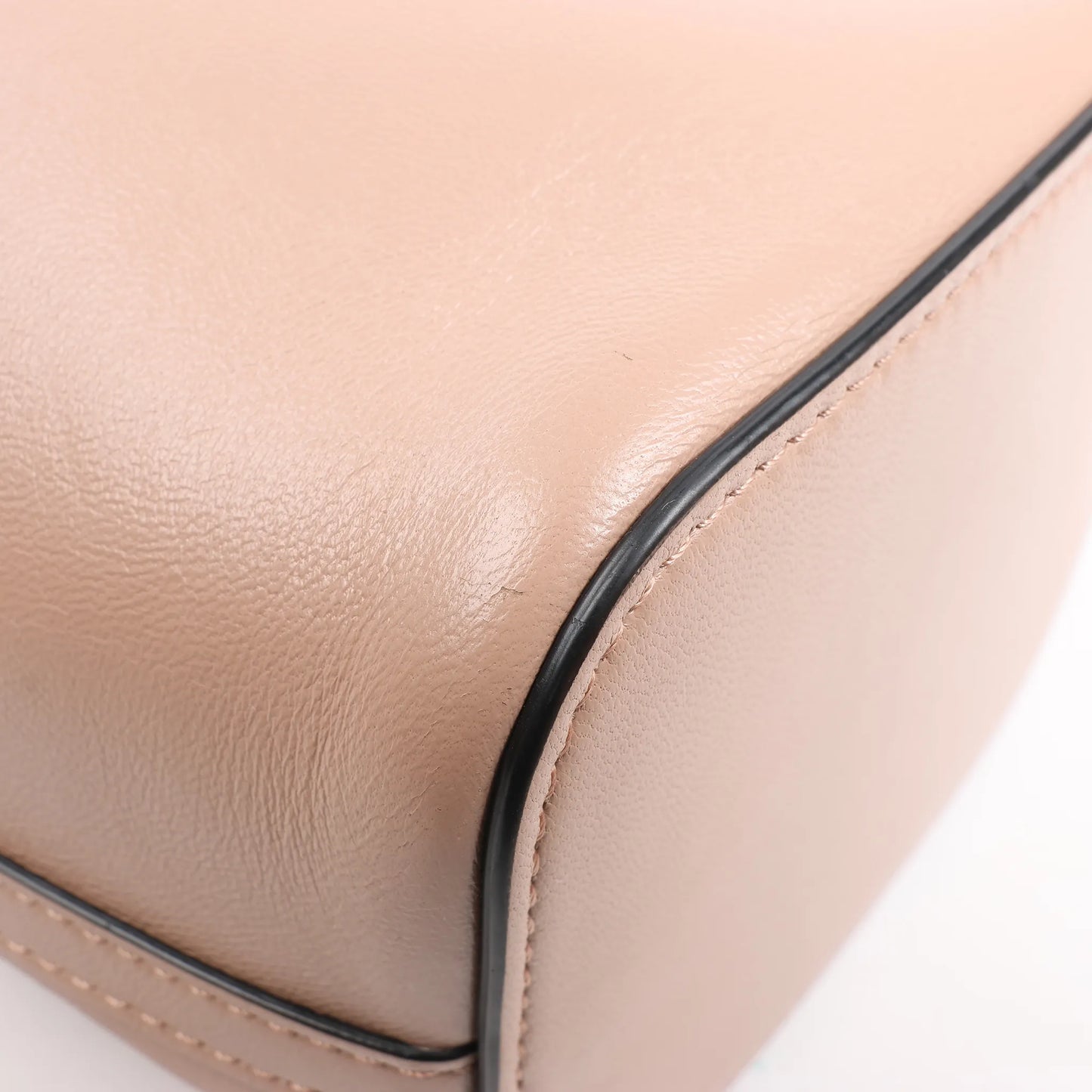 Valentino Garavani Buckets Leather 2Way Shoulder Bag in Powder Pink