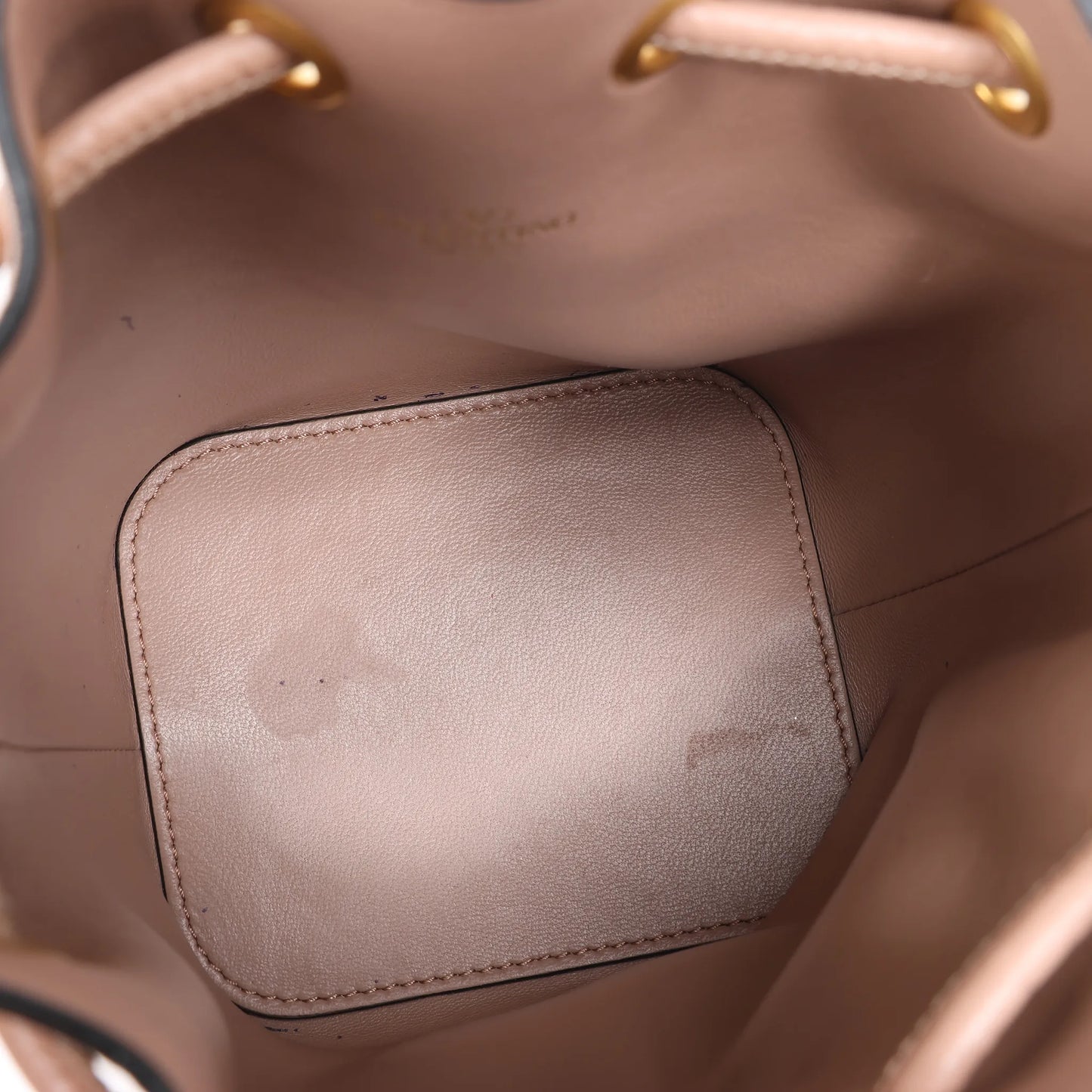 Valentino Garavani Buckets Leather 2Way Shoulder Bag in Powder Pink