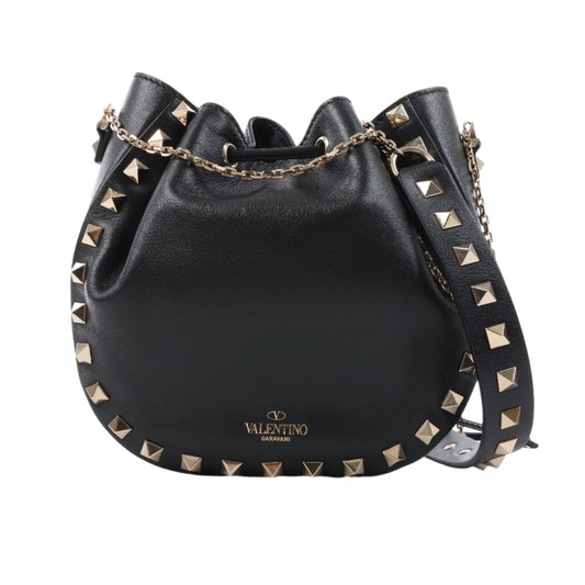 Valentino Garavani – Rockstuds – Schwarze Schultertasche aus Leder mit Kettenriemen
