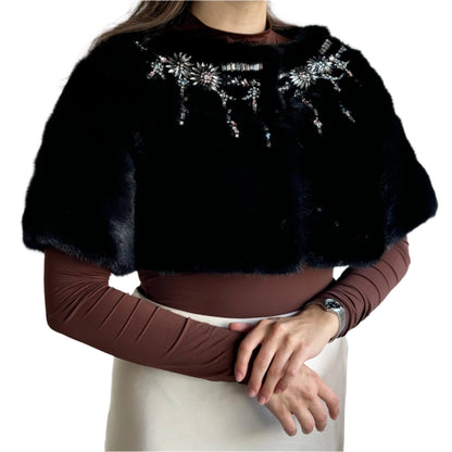 Valentino Schwarzes Nerzpelz-Capelet mit Kristallverzierungen - Elegante Abendgarderobe